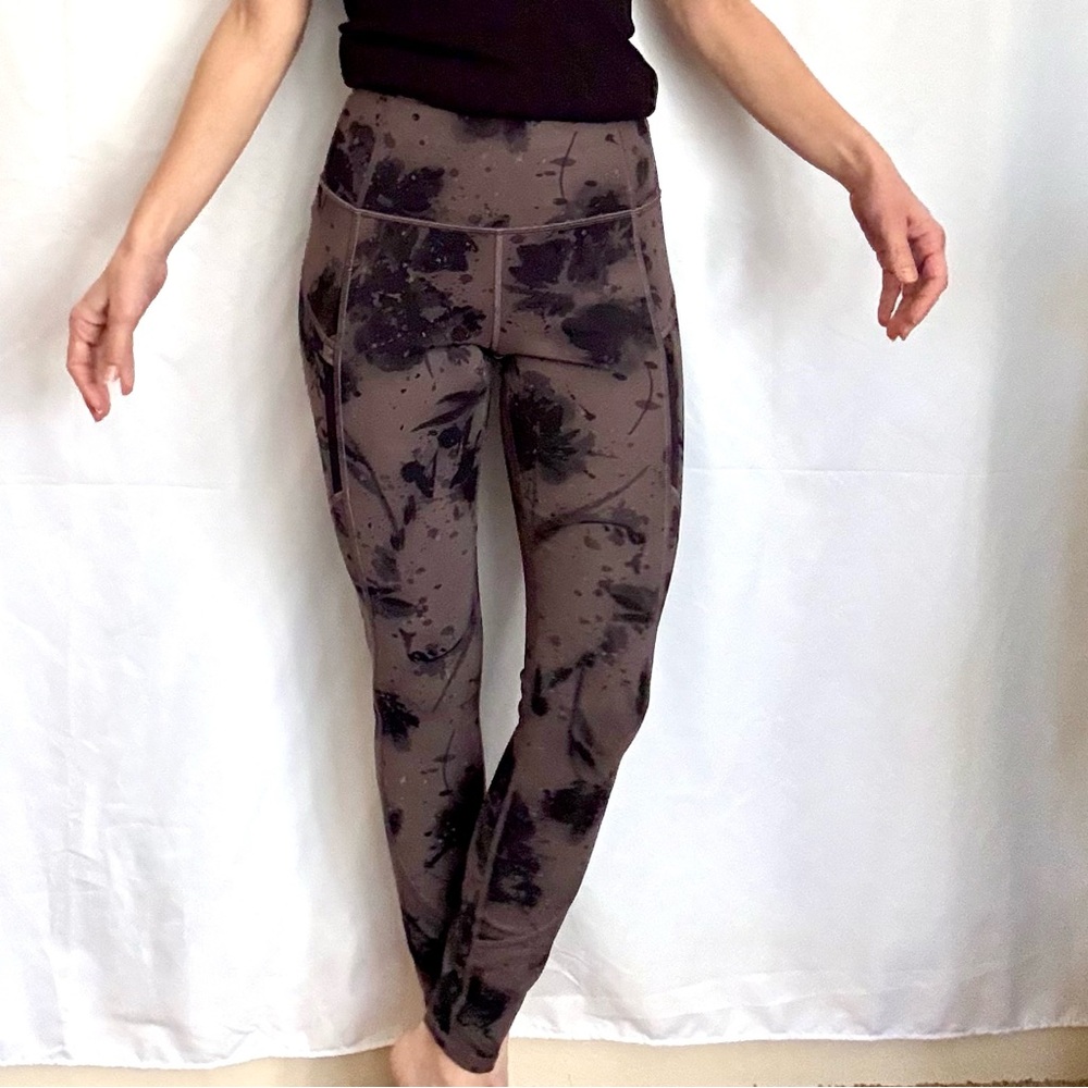 Athleta Rainier Reflective Tight Leggings with High Waist Abstract Floral